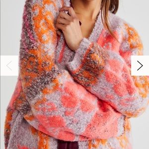 *BRAND NEW, NEVER WORN, TAGS ATTACHED* Free People Vibrant Colors Sweater